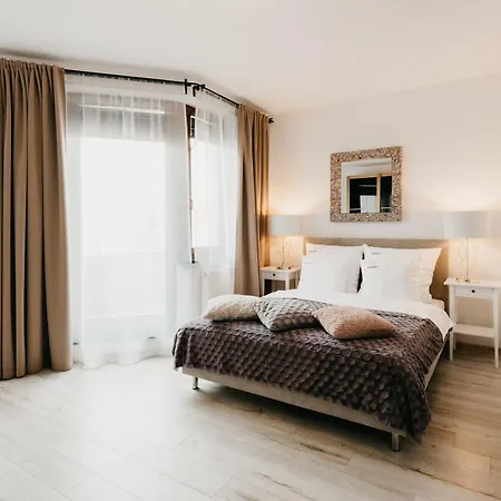 Centrum Krawiecka 4 * Wroclaw