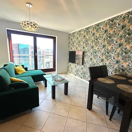 Apartment Centrum Krawiecka 4 *